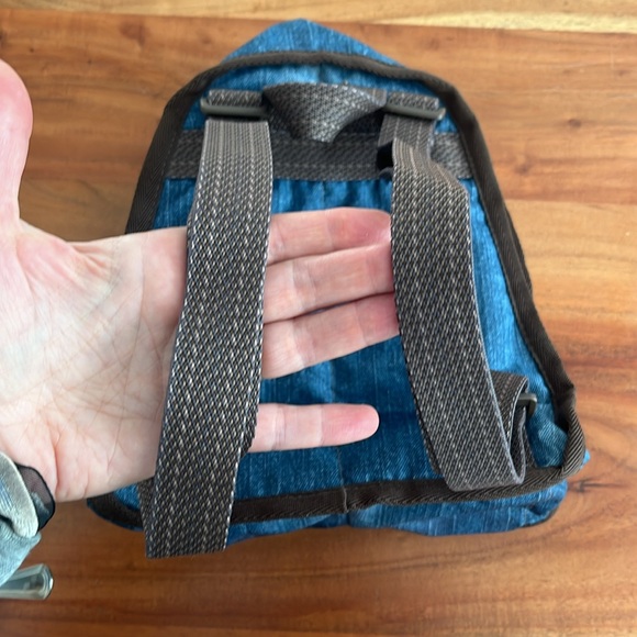 LeSportSac Like New Mini Denim print Backpack with brown accents - Picture 10 of 10